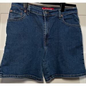 Levi's Women's Classic Fit Stretch Blue Denim Jean Shorts Size 12 Misses